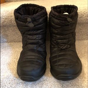 The North Face Thermoball micro boot